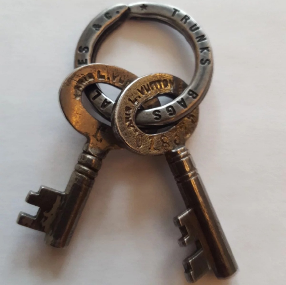 Authentic Louis Vuitton Trunk Keys